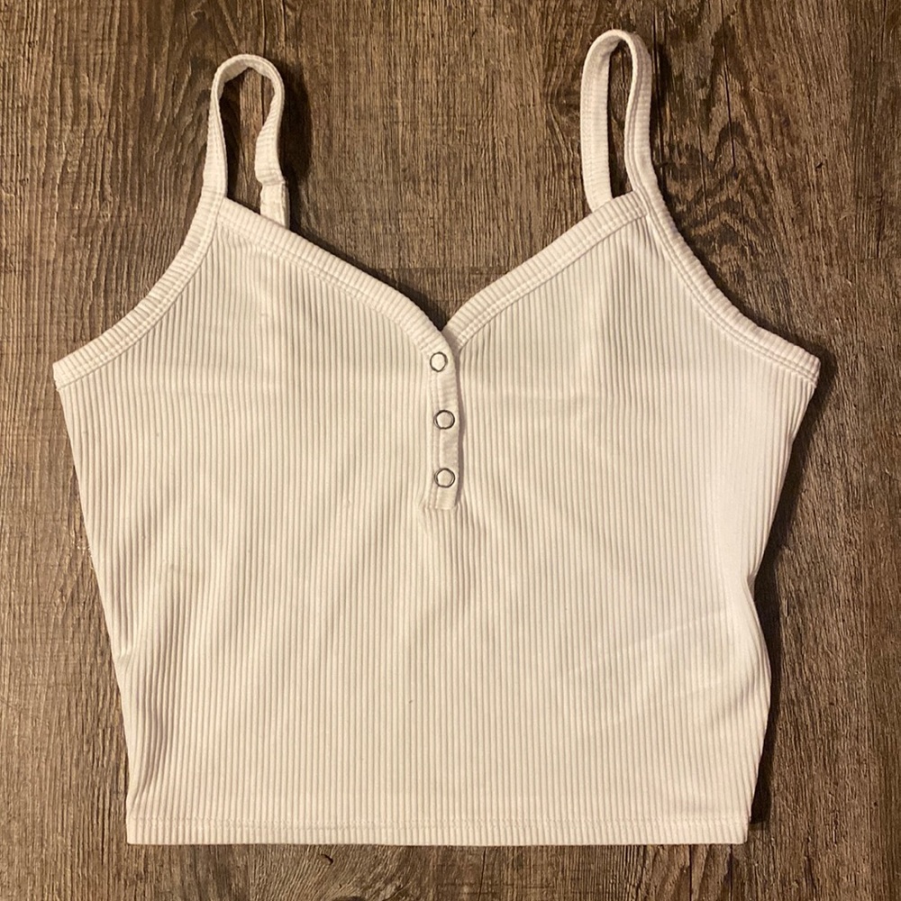 NWOT HOLLISTER CROPPED TANK